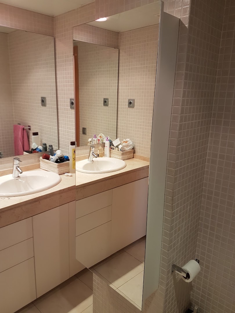 Fusteria i Ebenisteria R Castell — Fotos 11